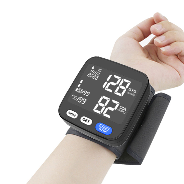 Monatóir Brú Fola Wrist Digiteach